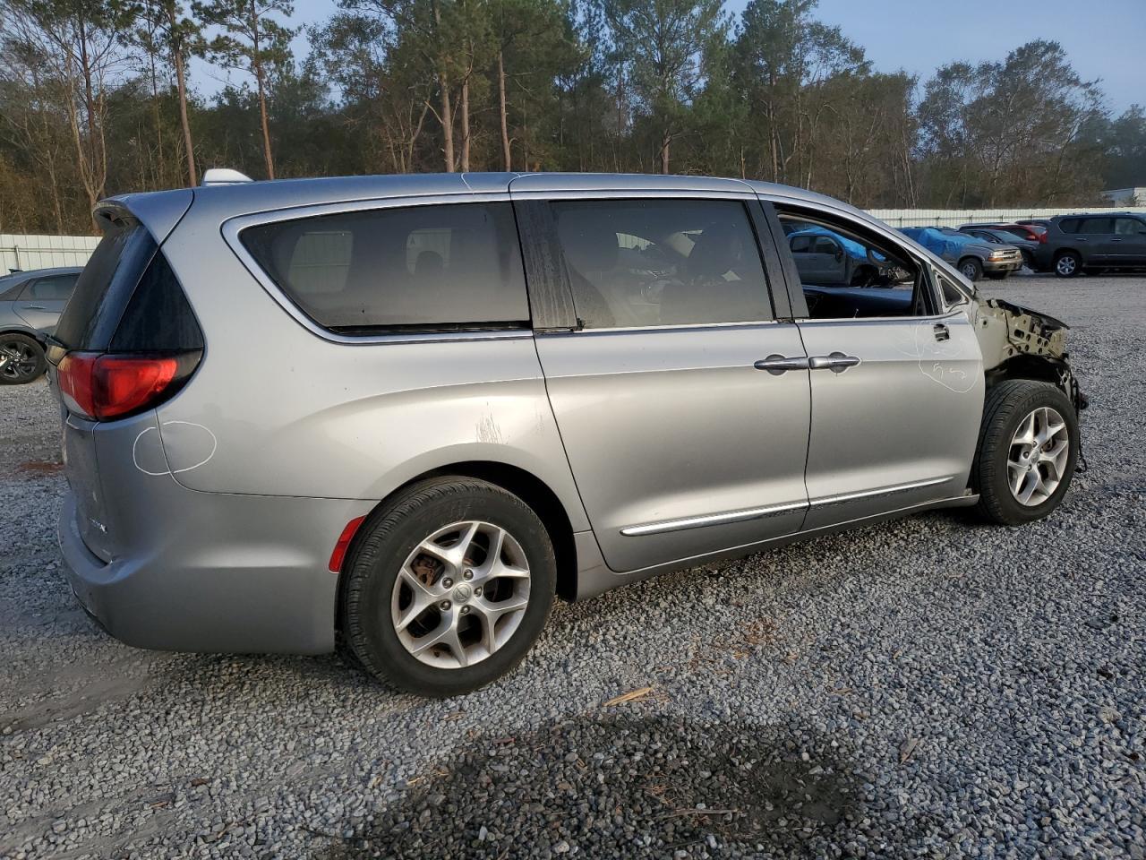 2017 CHRYSLER PACIFICA T - Image 3