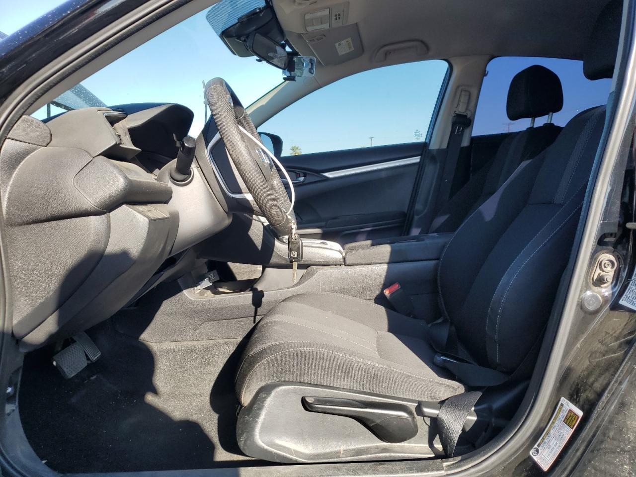 2019 HONDA CIVIC LX - Image 7