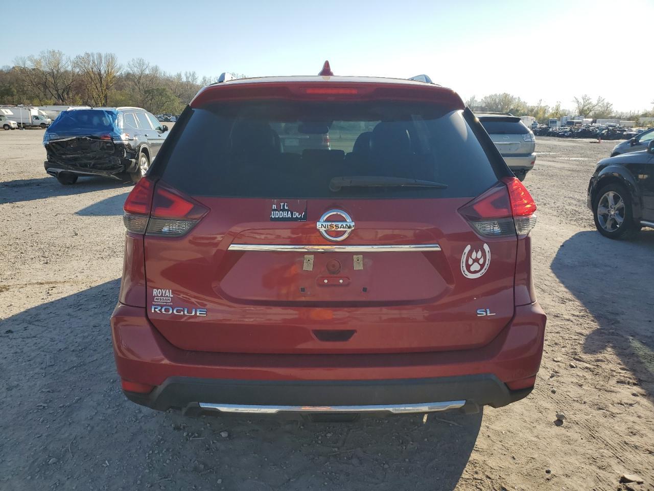 2017 NISSAN ROGUE S - Фото 6