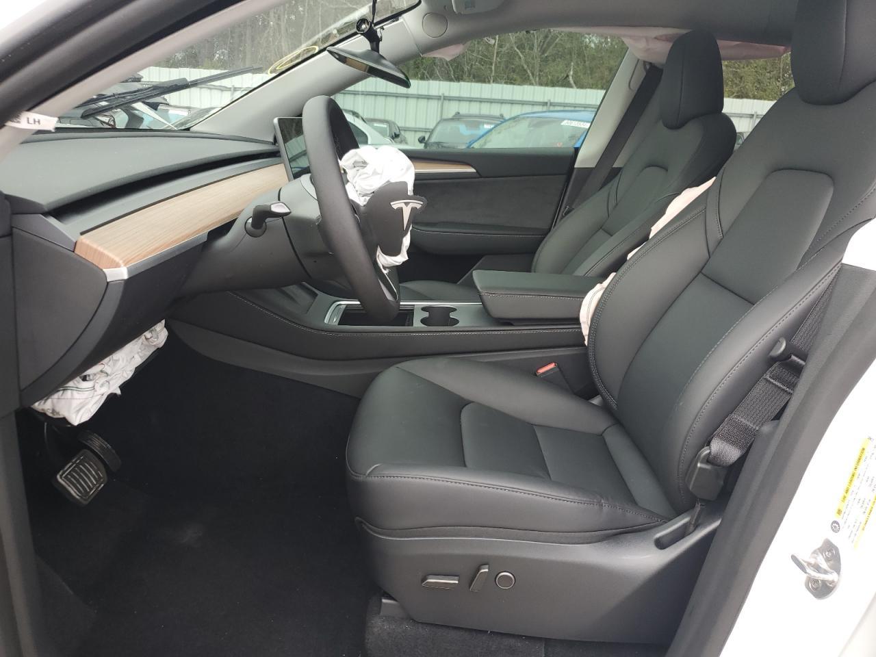 2025 TESLA MODEL Y - Image 7