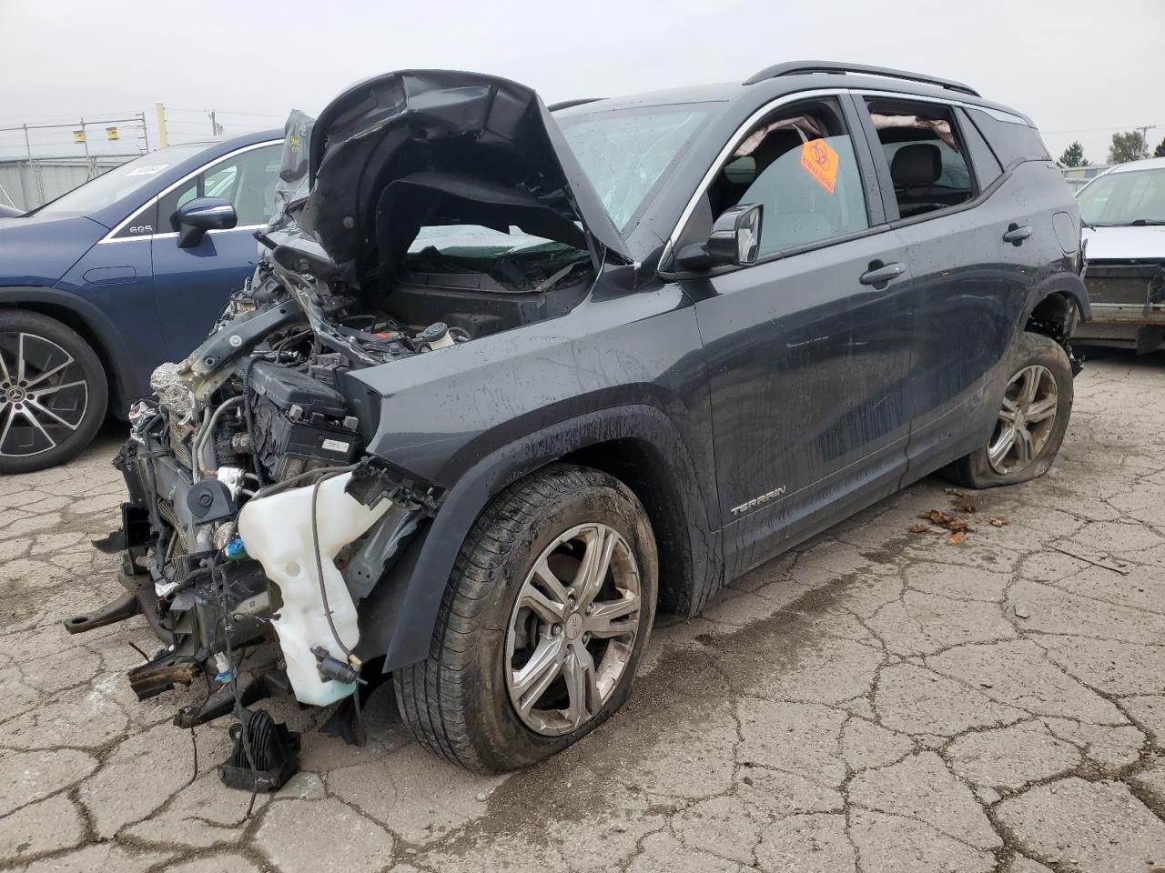 2019 GMC TERRAIN SL car image