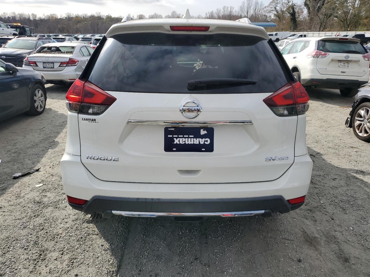 2018 NISSAN ROGUE S - Image 6