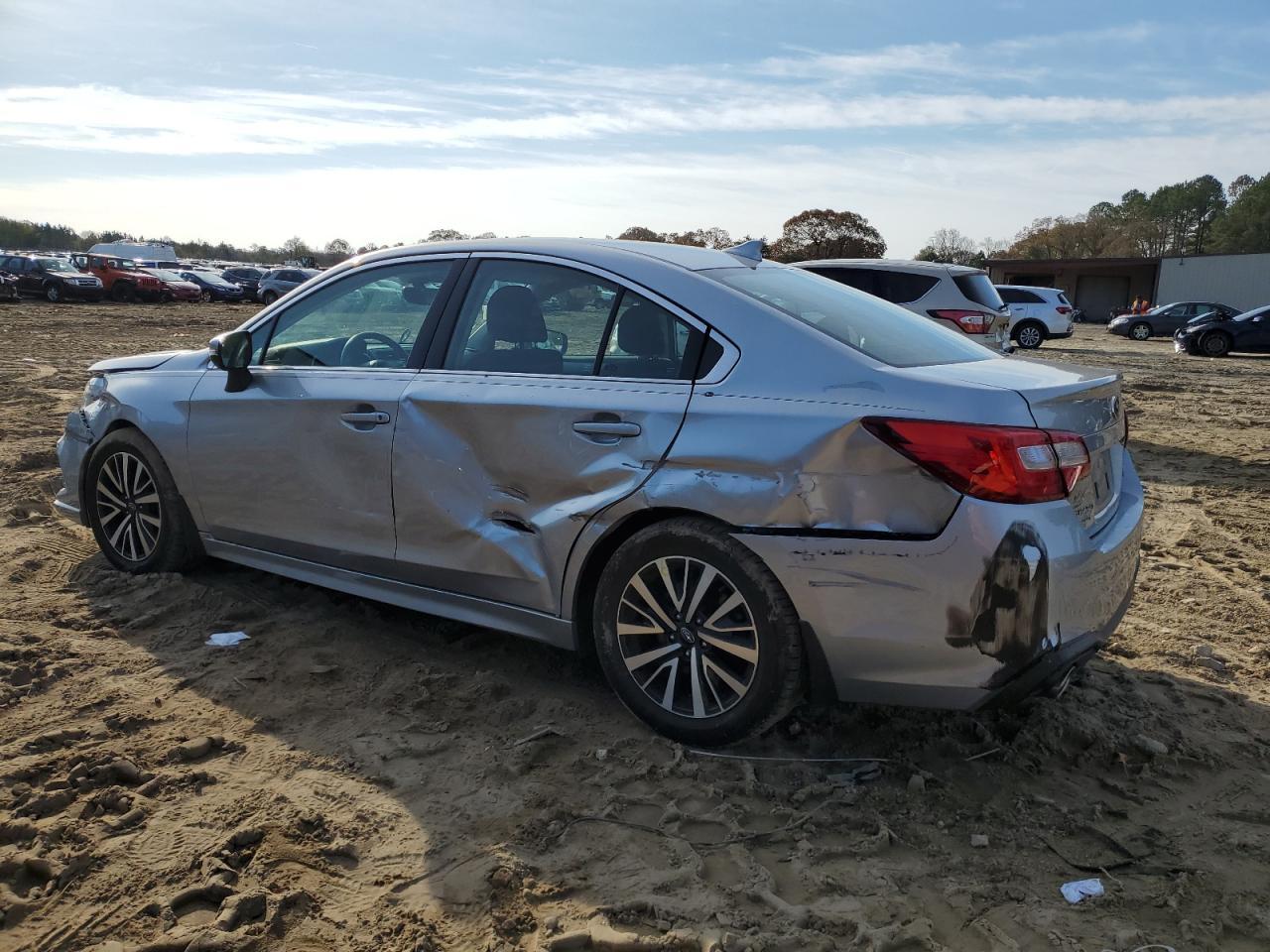 2019 SUBARU LEGACY 2.5 - Фото 2