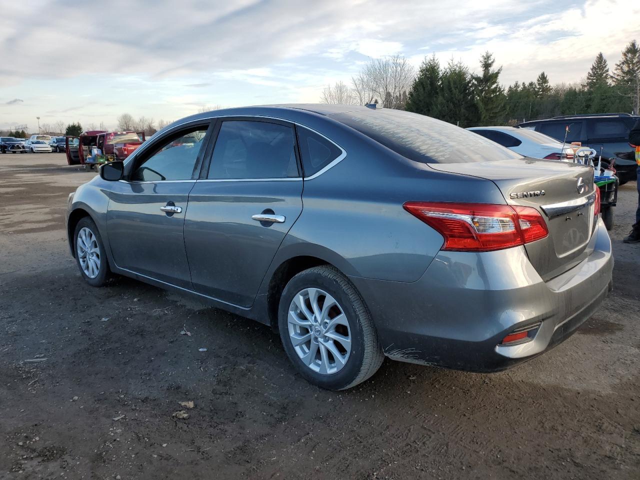 2017 NISSAN SENTRA S - Фото 2