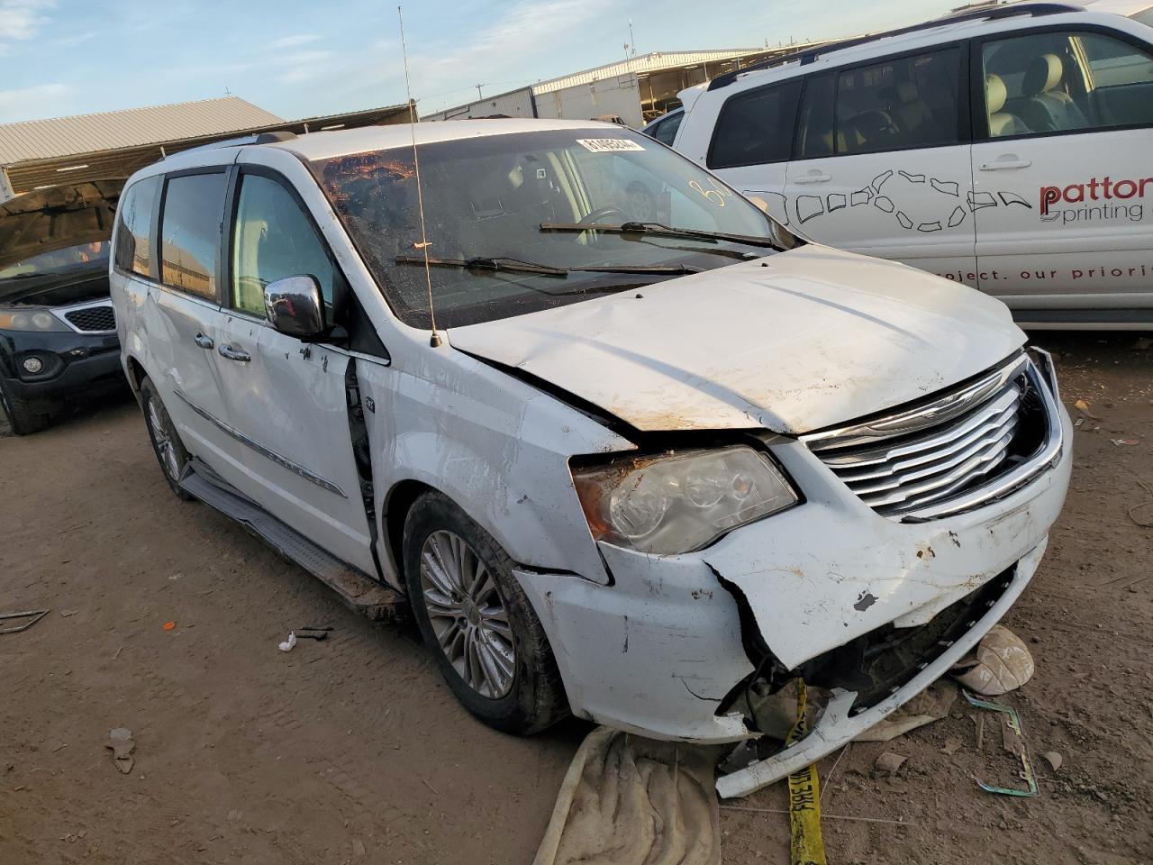 2014 CHRYSLER TOWN & COU - Image 4