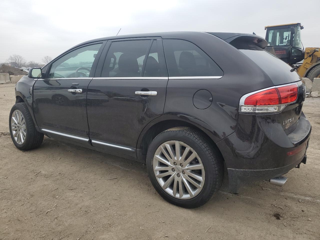 2013 LINCOLN MKX - Image 2