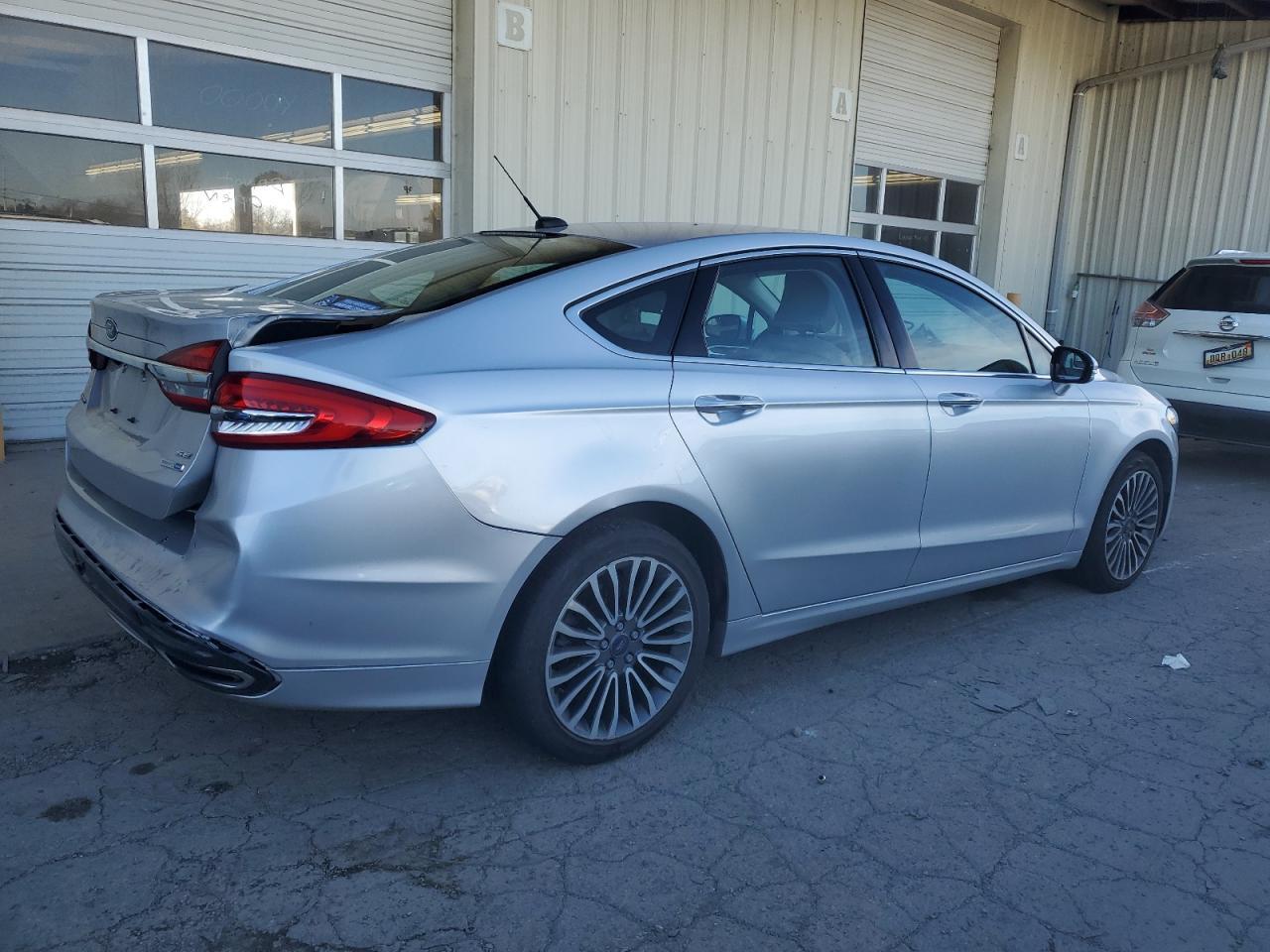 2017 FORD FUSION SE - Фото 3