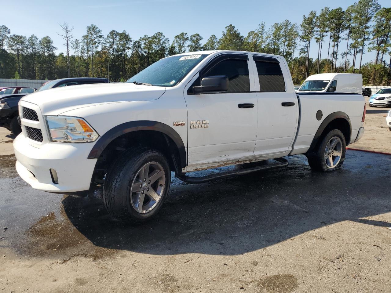 2014 RAM 1500 ST