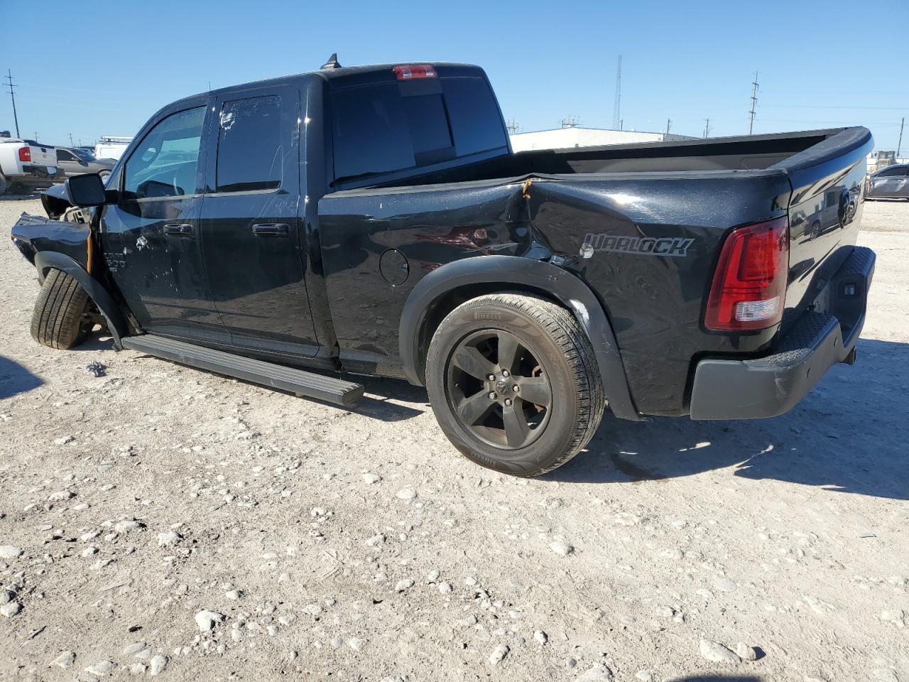 2019 RAM 1500 CLASS - Фото 2