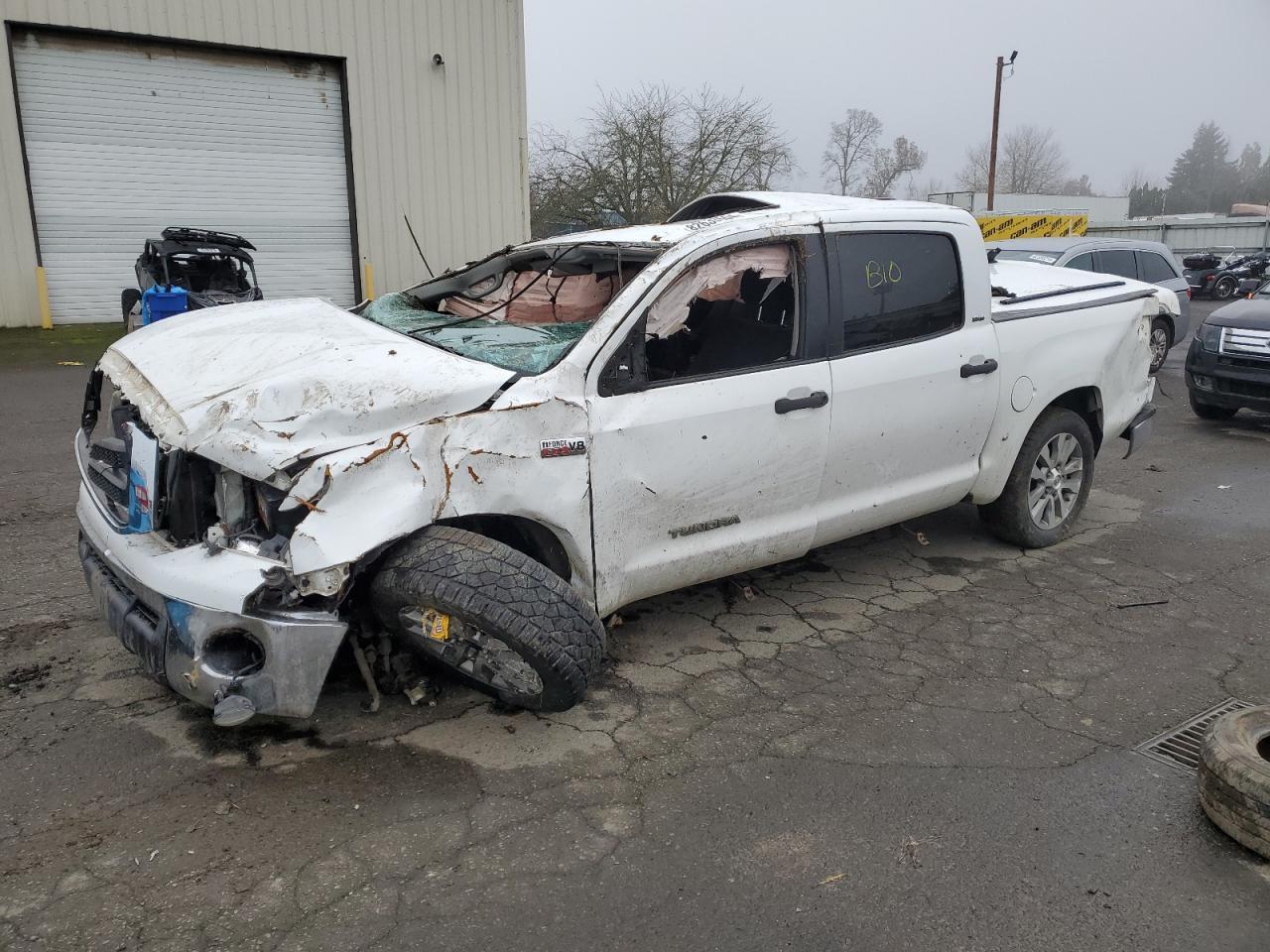 2012 TOYOTA TUNDRA CRE
