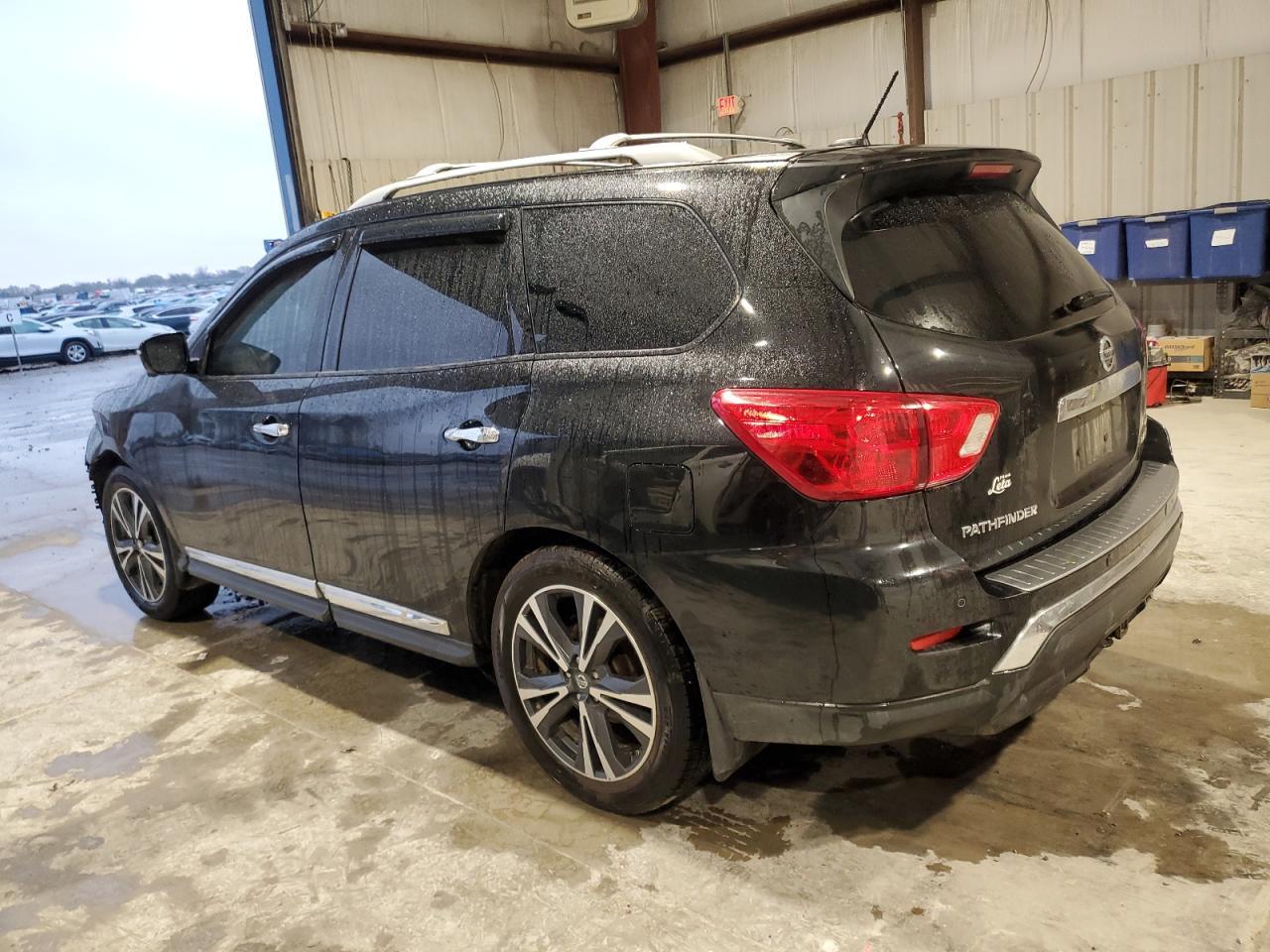 2017 NISSAN PATHFINDER - Фото 2