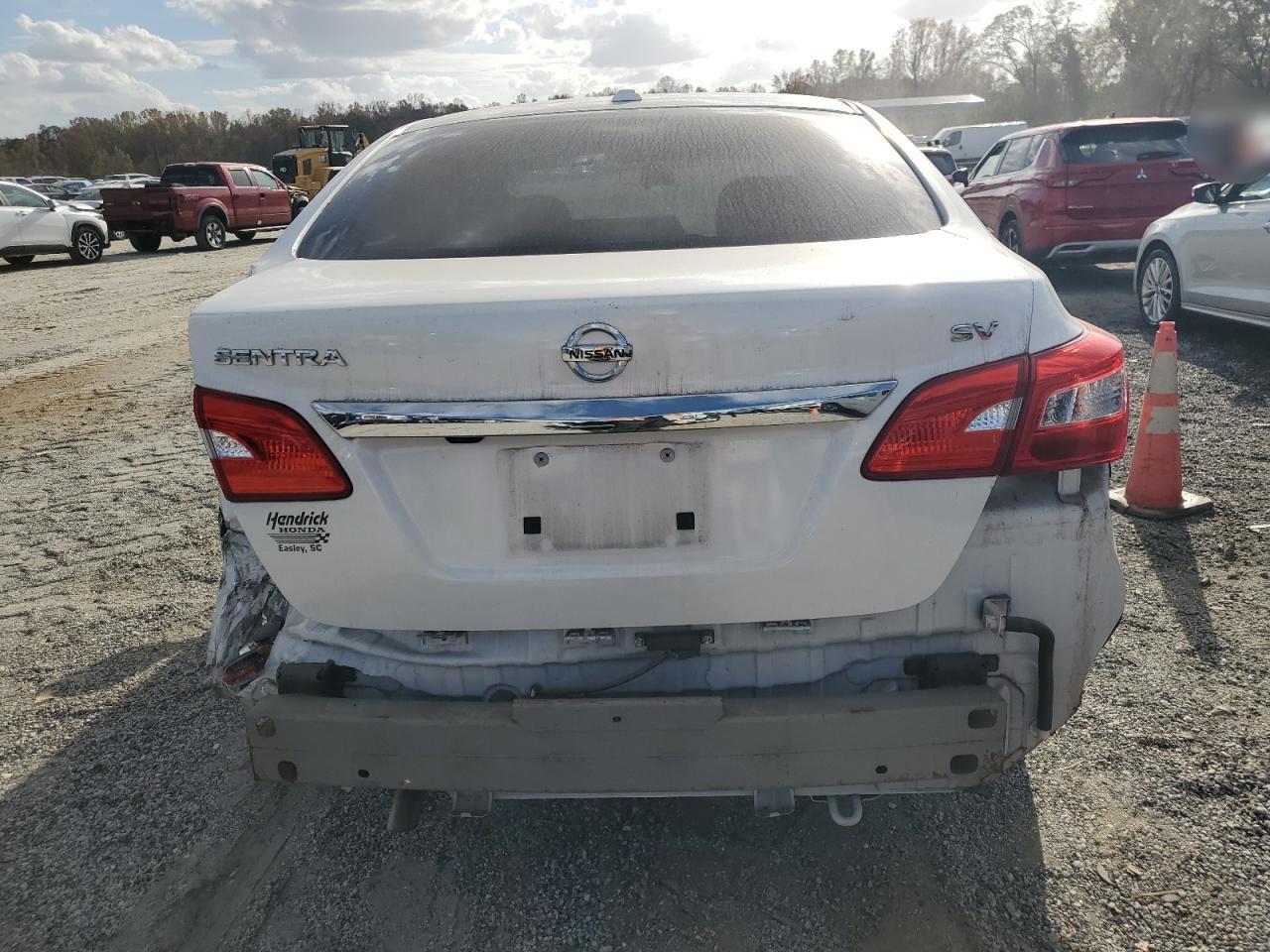 2018 NISSAN SENTRA S - Фото 6
