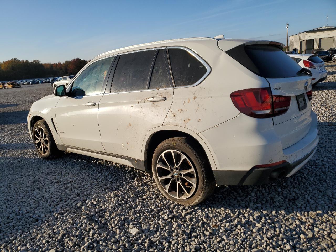 2017 BMW X5 XDRIVE3 - Image 2