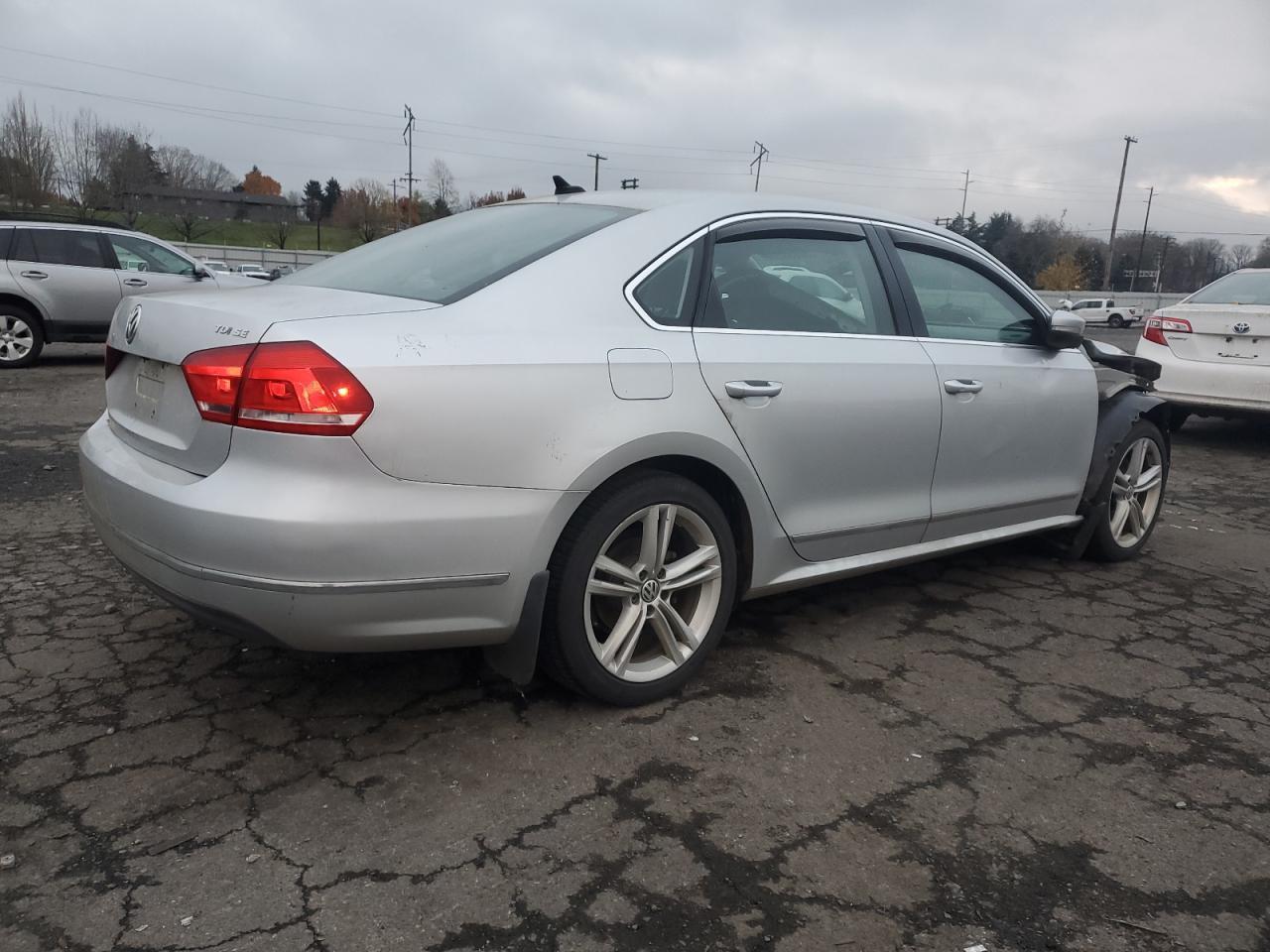 2014 VOLKSWAGEN PASSAT SE - Фото 3