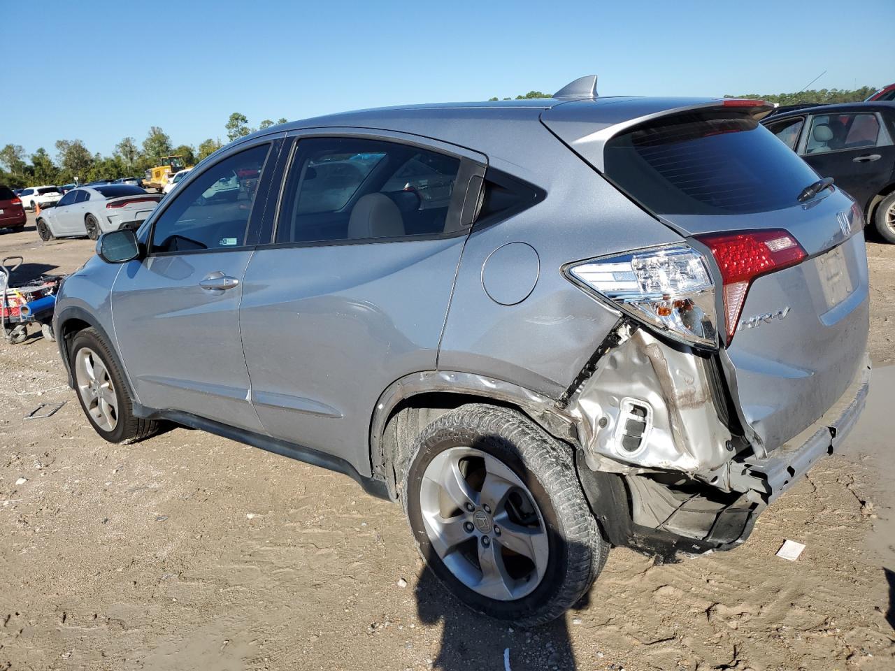 2018 HONDA HR-V LX - Фото 2