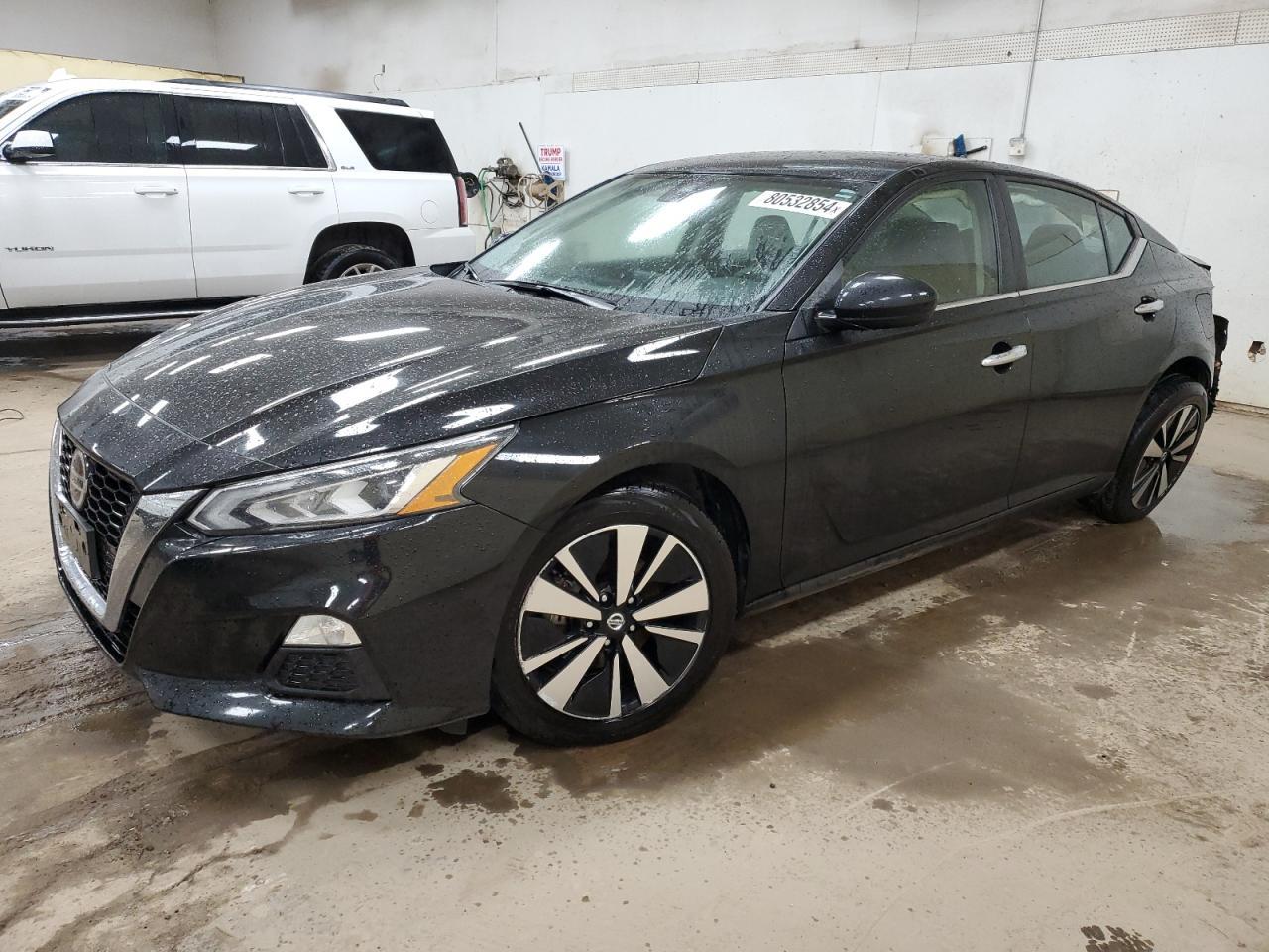 2022 NISSAN ALTIMA SV