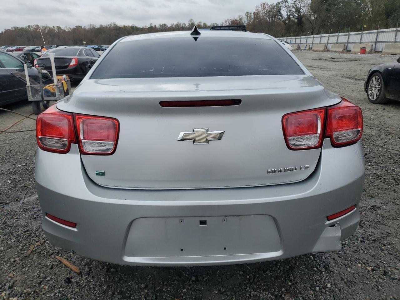 2015 CHEVROLET MALIBU LS - Фото 6