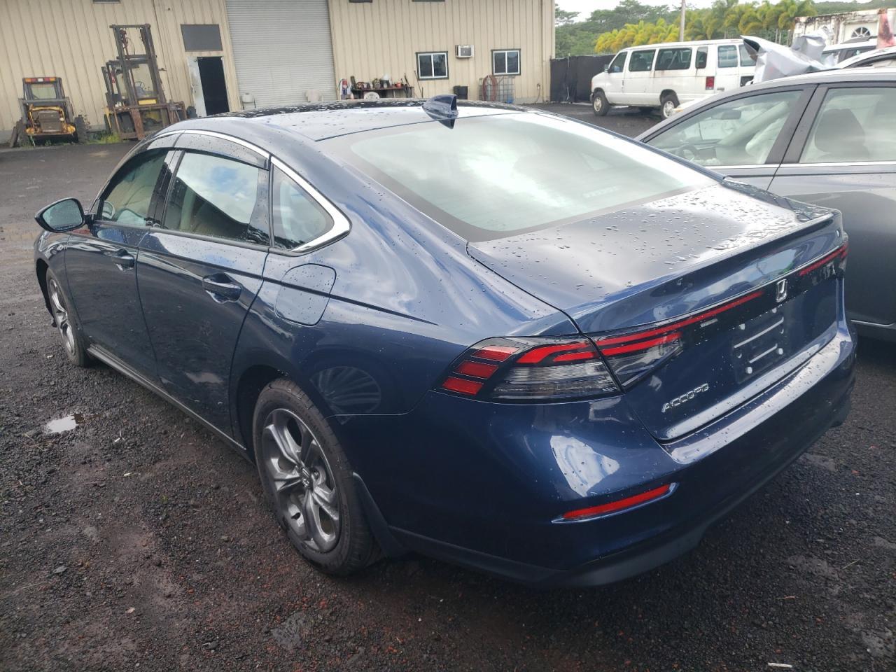 2024 HONDA ACCORD EX - Image 2