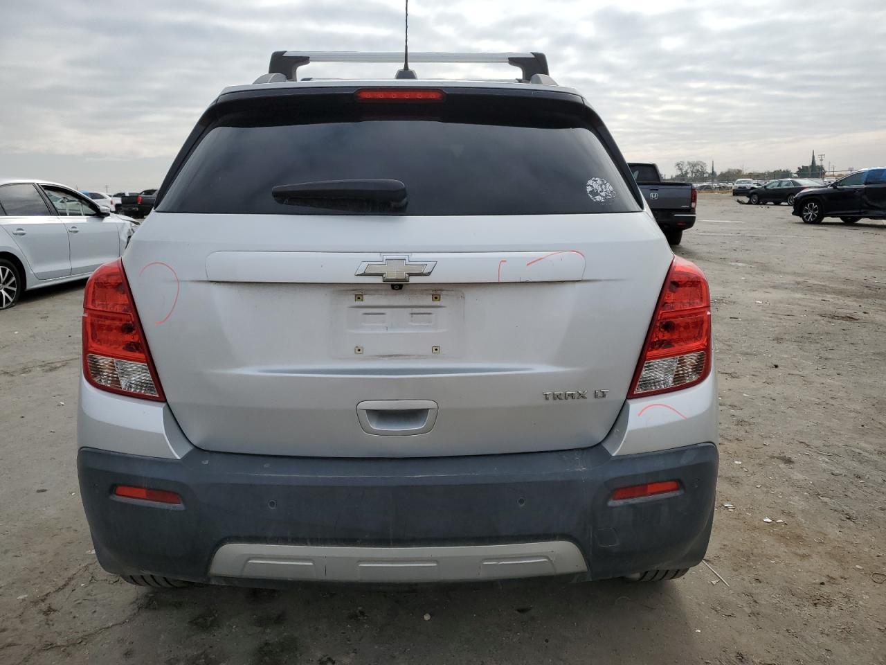 2015 CHEVROLET TRAX 1LT - Фото 6