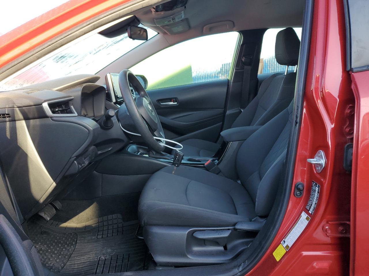 2021 TOYOTA COROLLA LE - Фото 7