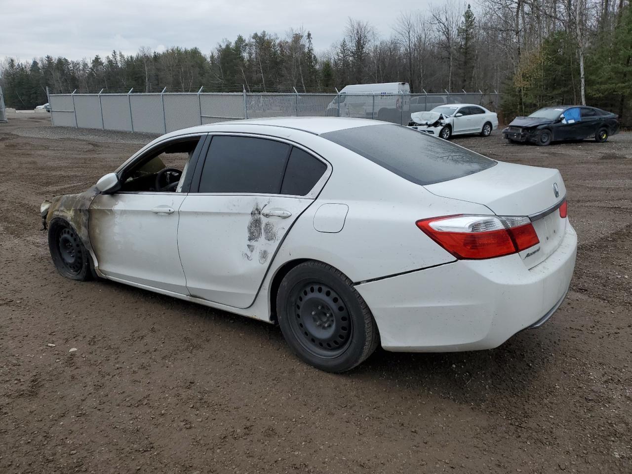 2014 HONDA ACCORD LX - Image 2