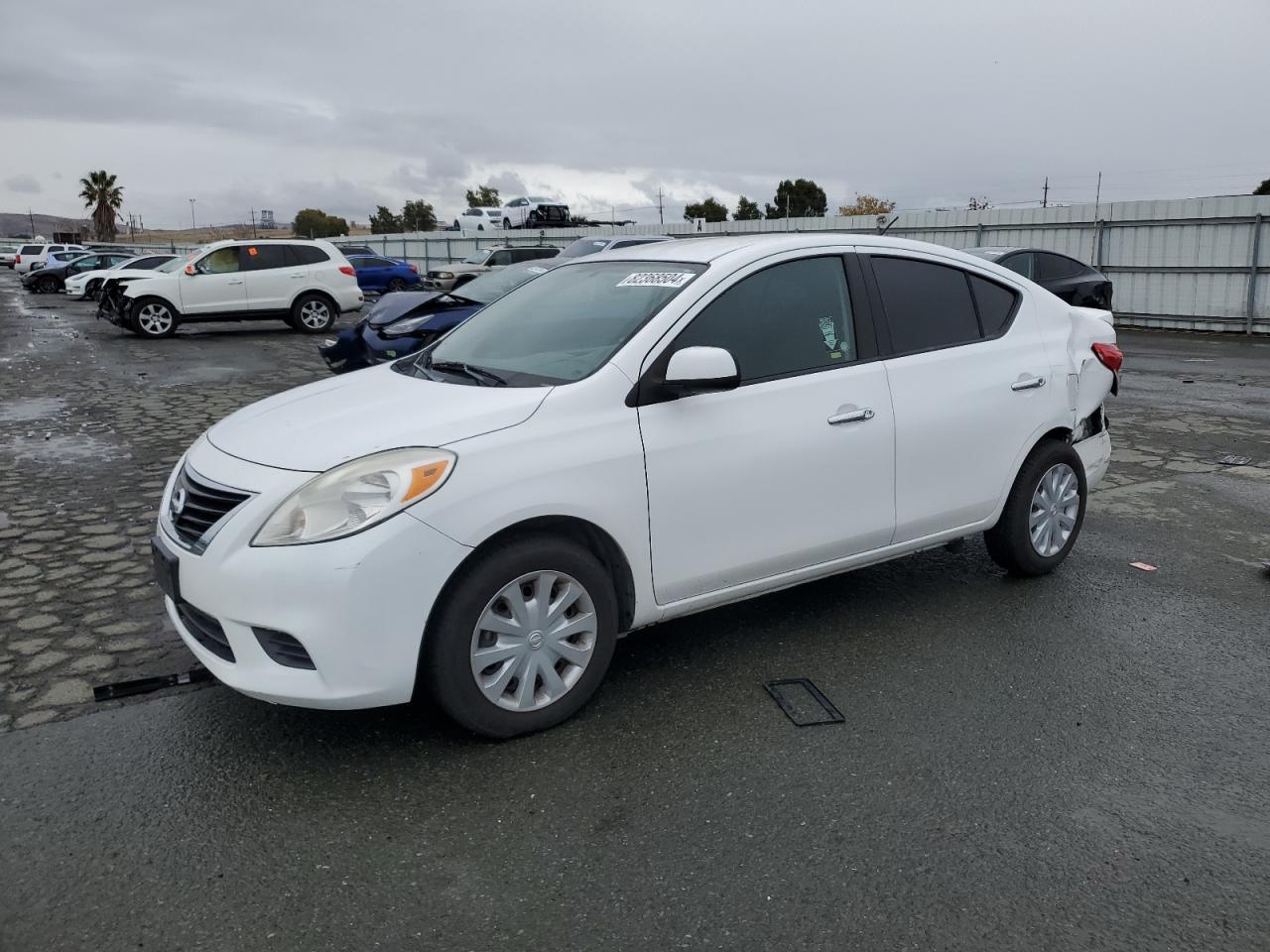 2014 NISSAN VERSA S