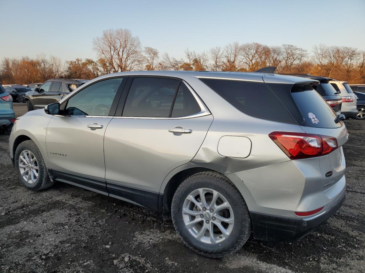2019 CHEVROLET EQUINOX LT - Фото 2