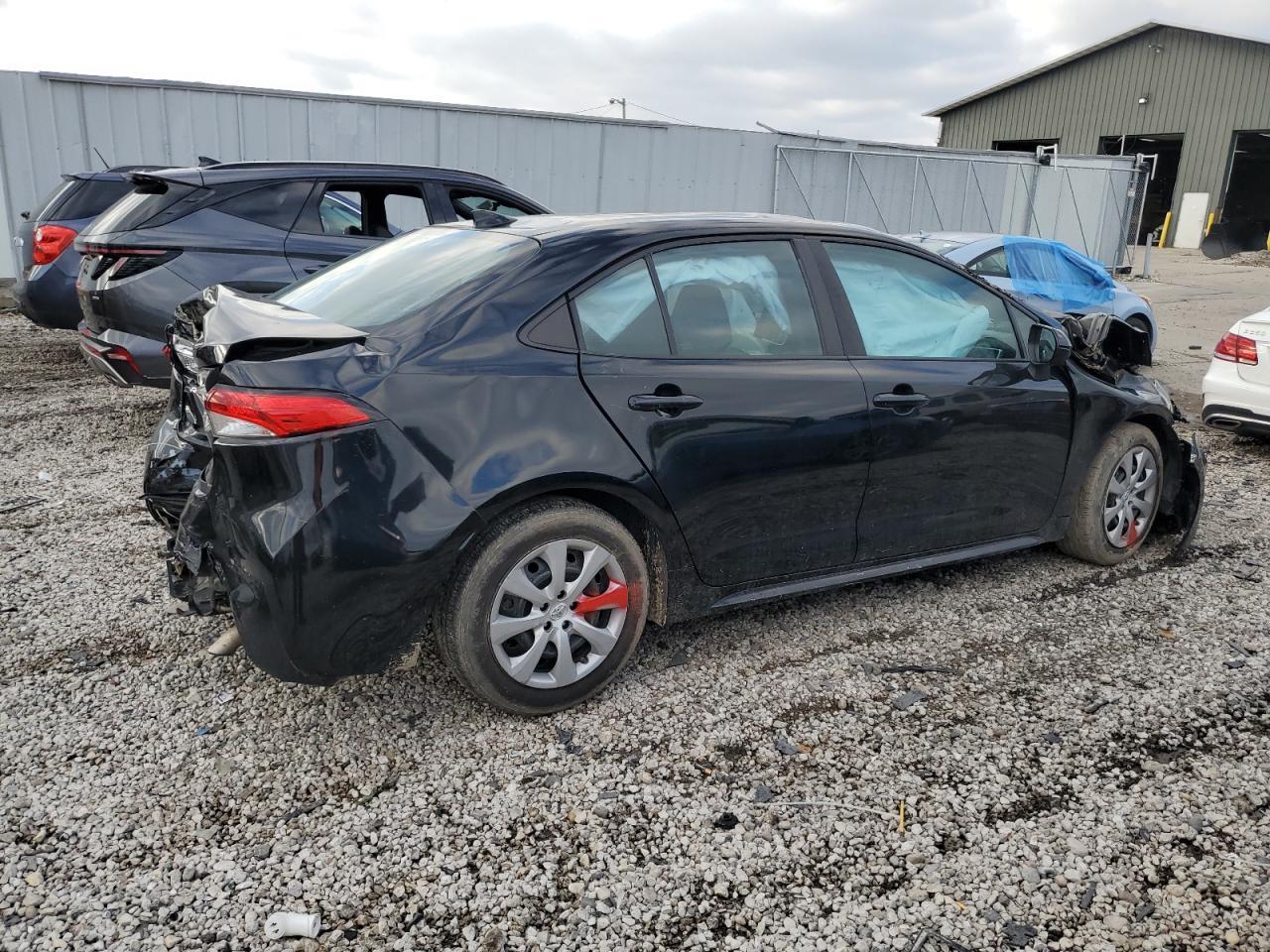 2021 TOYOTA COROLLA LE - Image 3