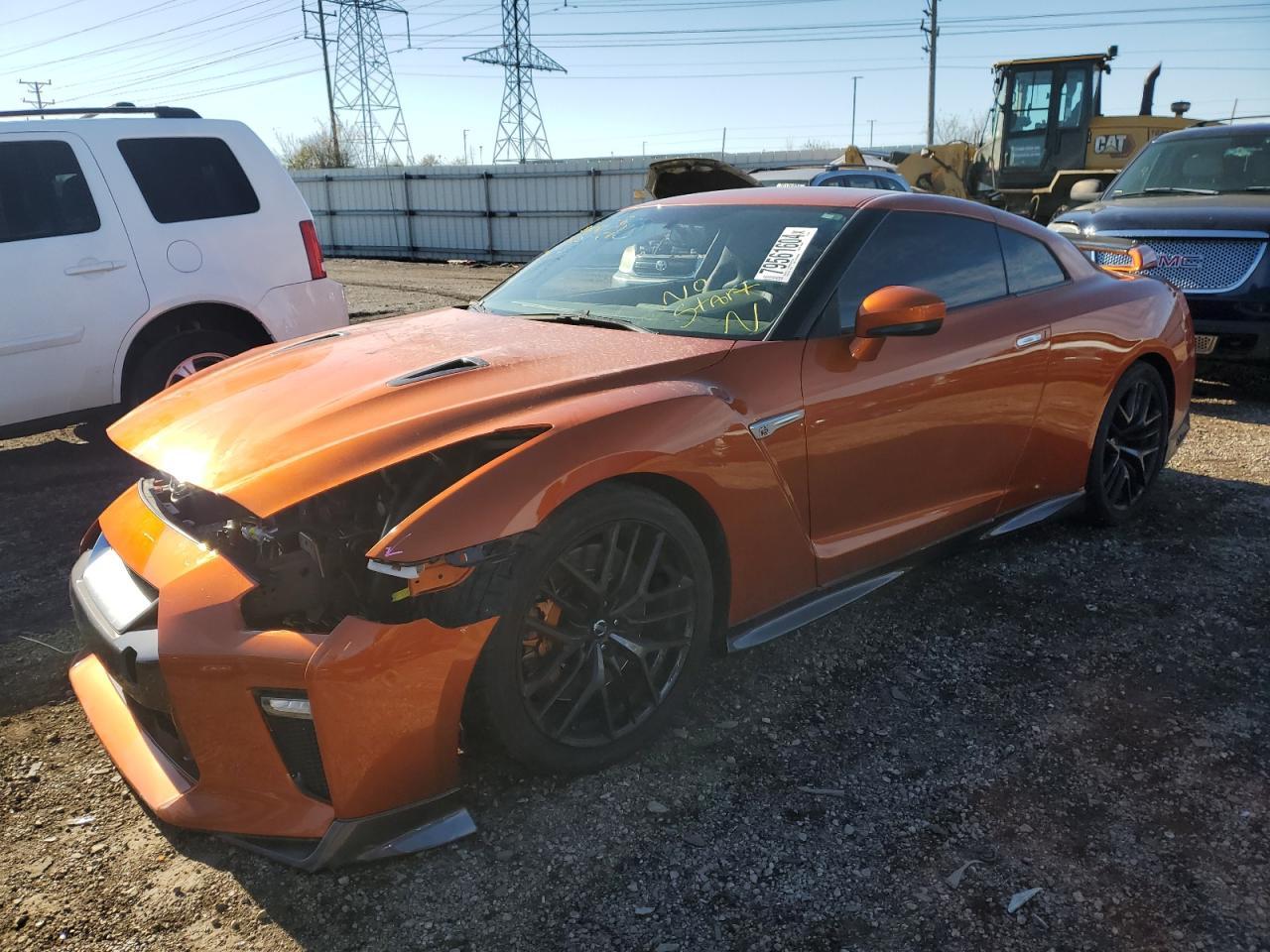 2017 NISSAN GT-R PREMI