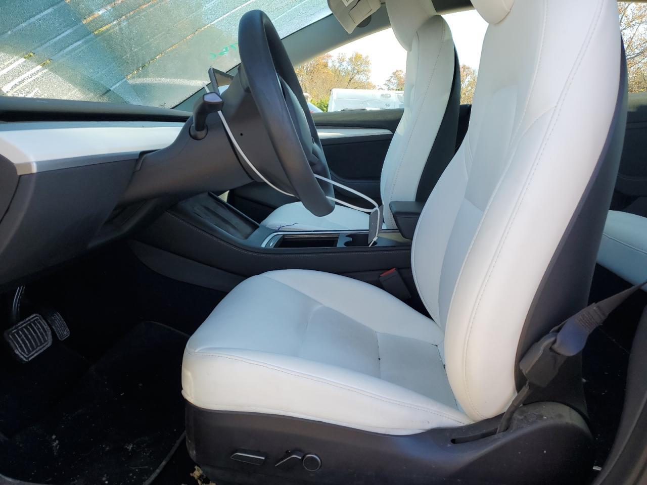 2022 TESLA MODEL 3 - Image 7