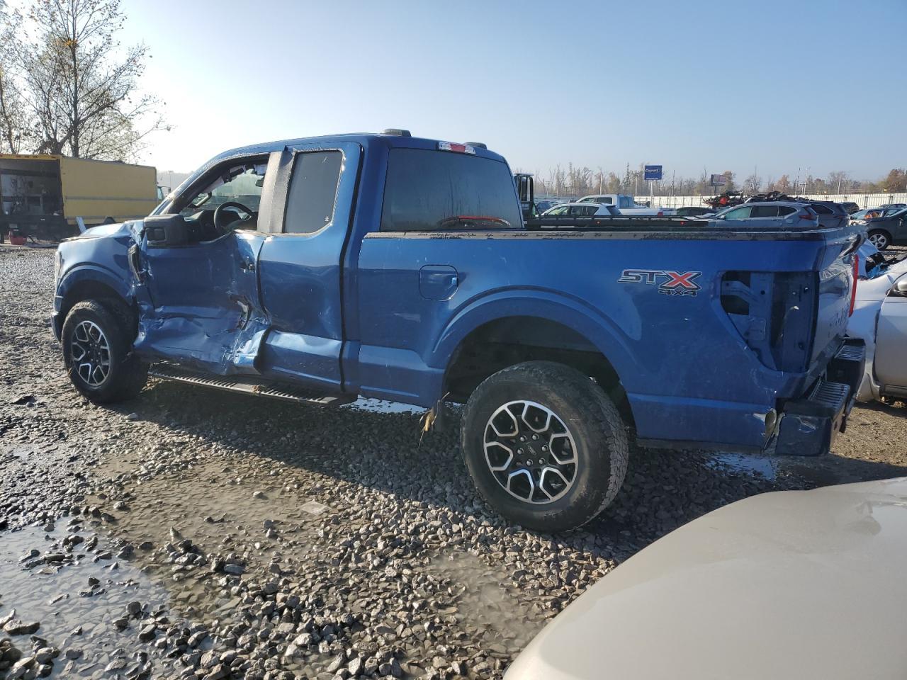 2023 FORD F150 SUPER - Фото 2