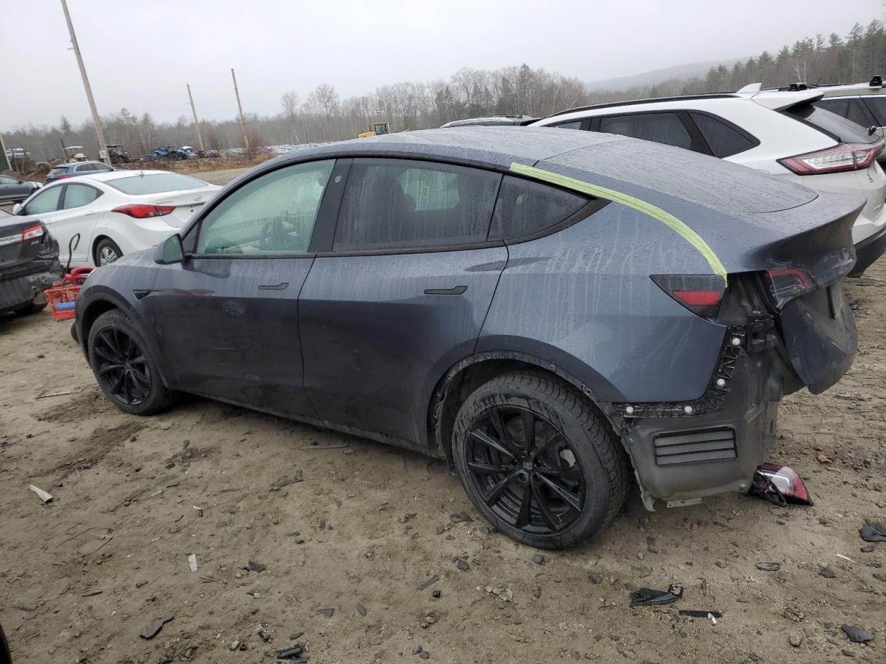 2022 TESLA MODEL Y - Фото 2