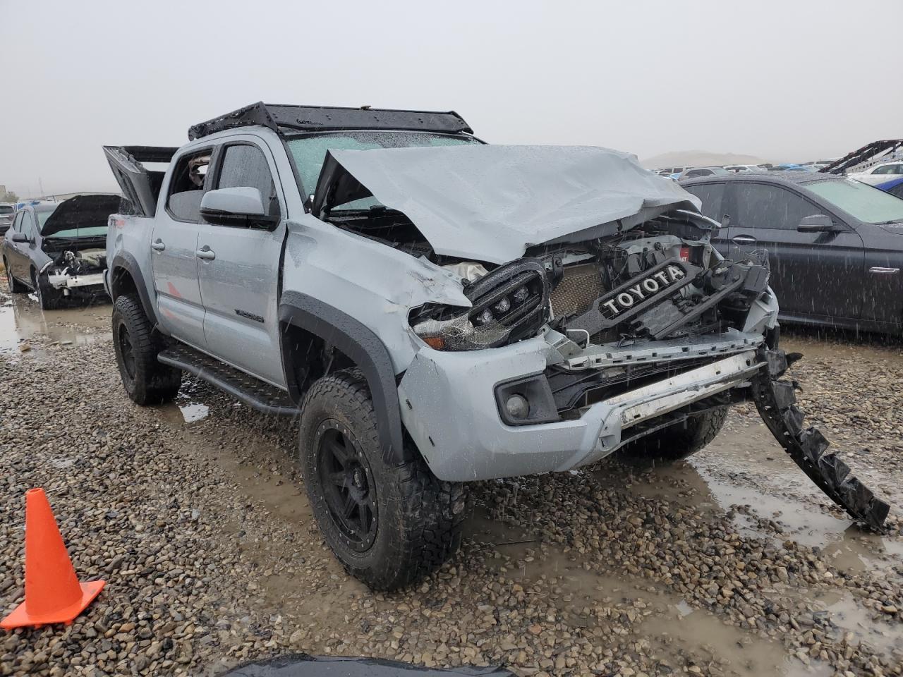 2019 TOYOTA TACOMA DOU - Image 4