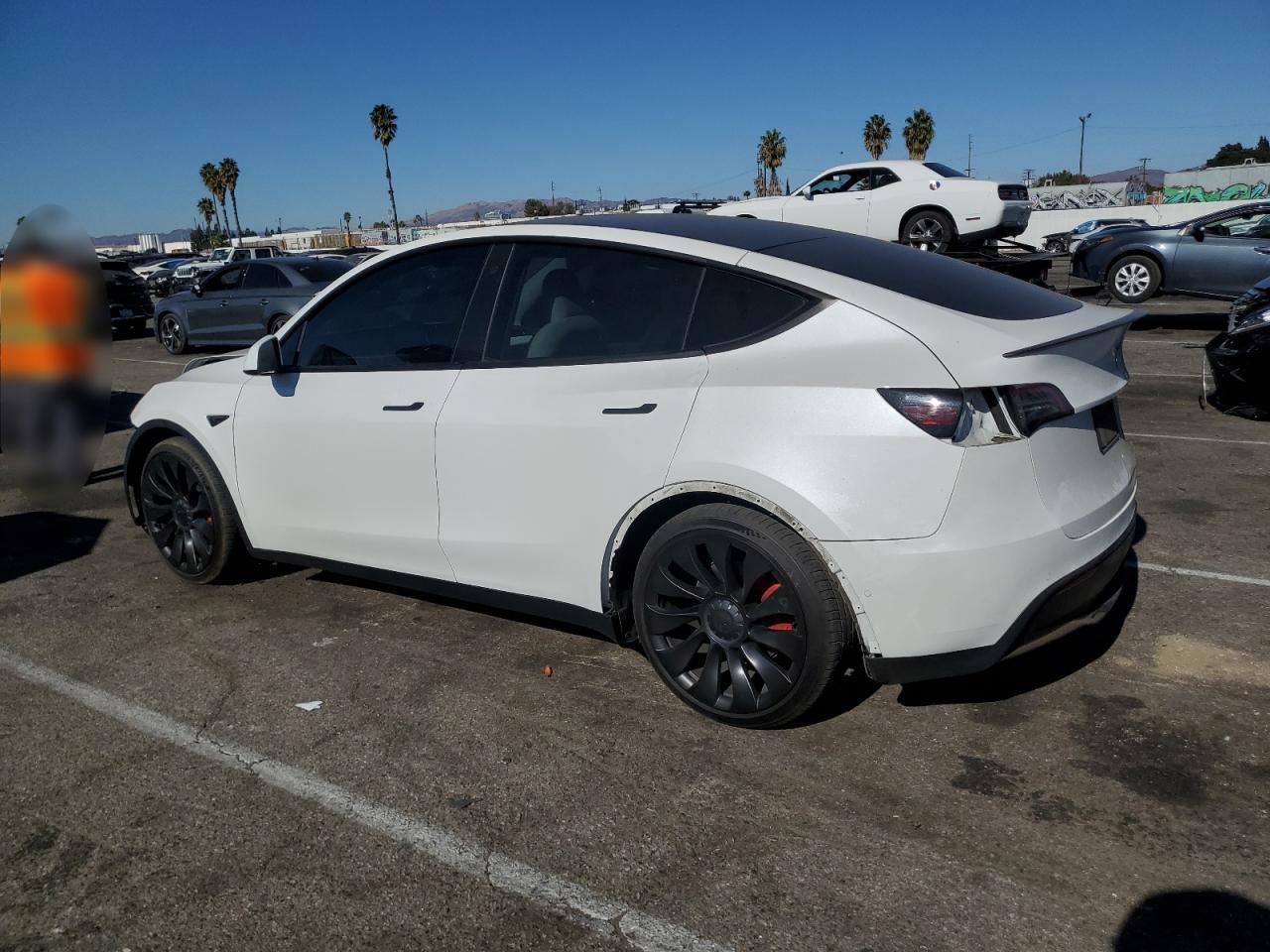 2022 TESLA MODEL Y - Image 2