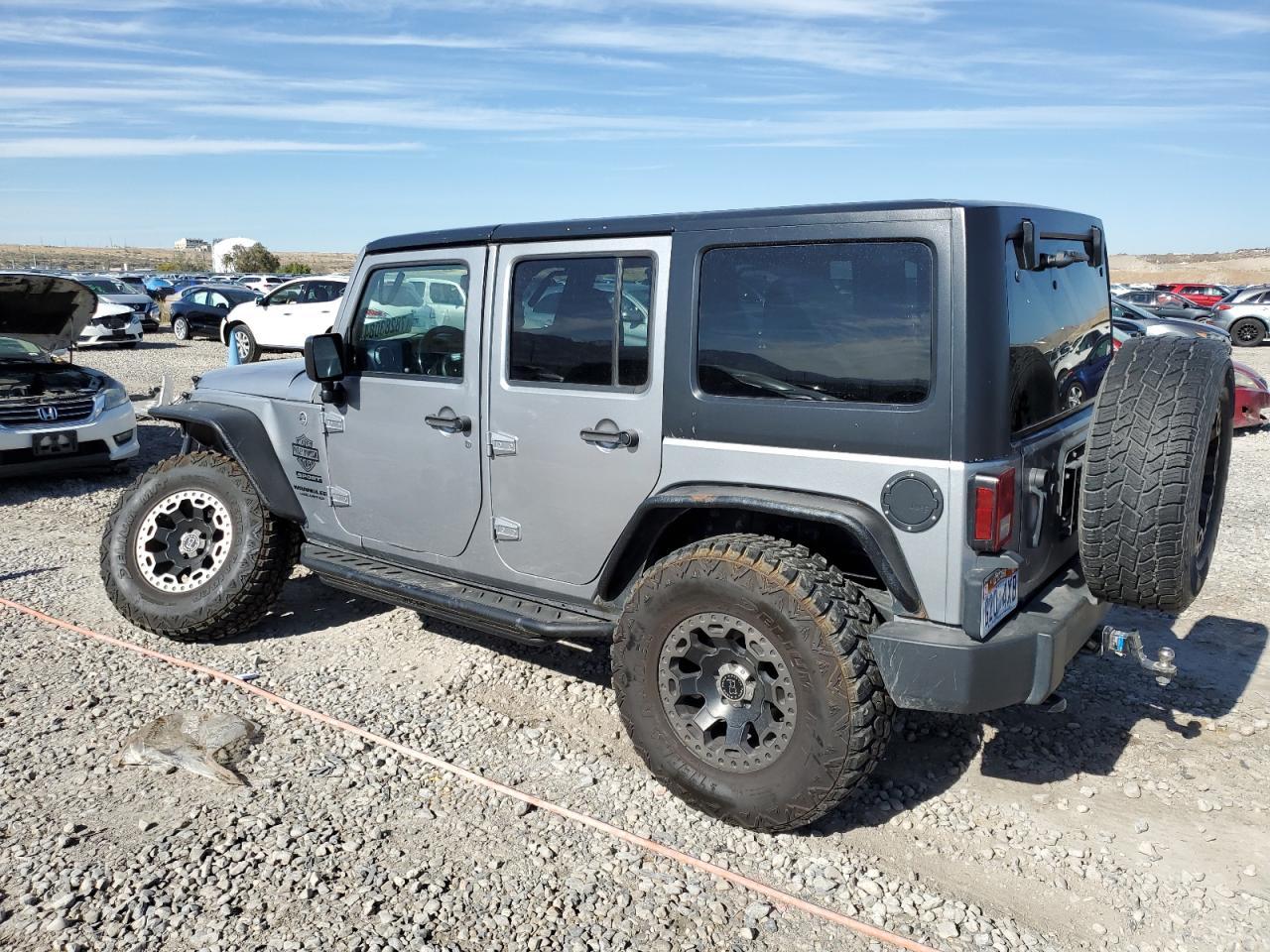 2015 JEEP WRANGLER U - Image 2