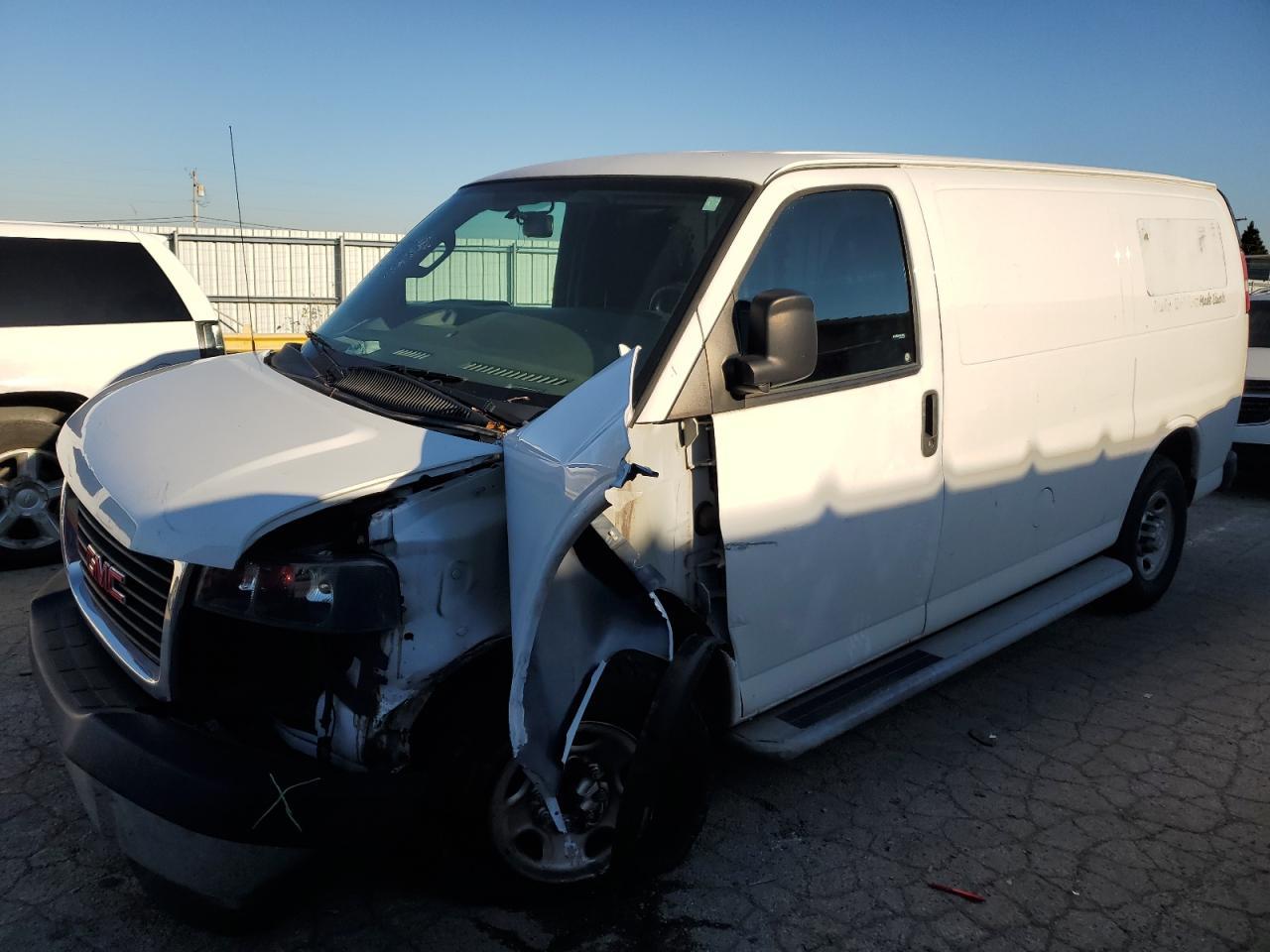 2018 CHEVROLET EXPRESS G2