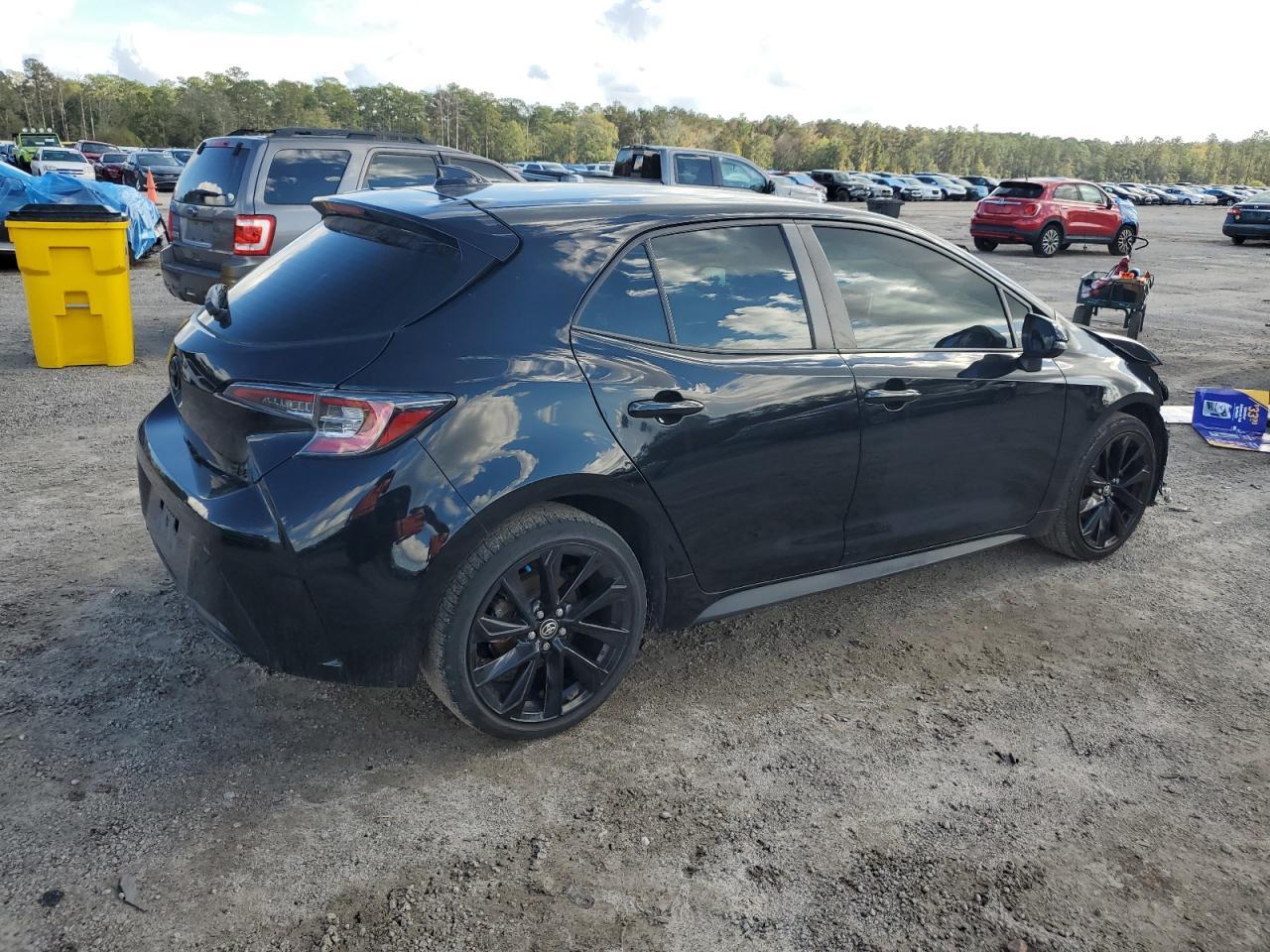 2022 TOYOTA COROLLA SE - Фото 3