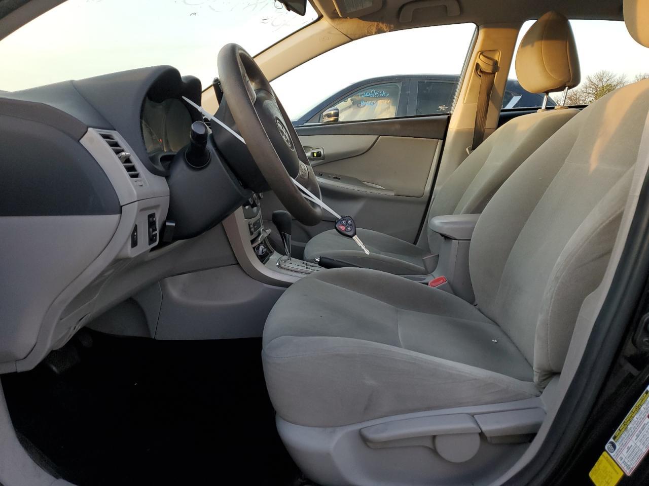 2013 TOYOTA COROLLA BA - Фото 7
