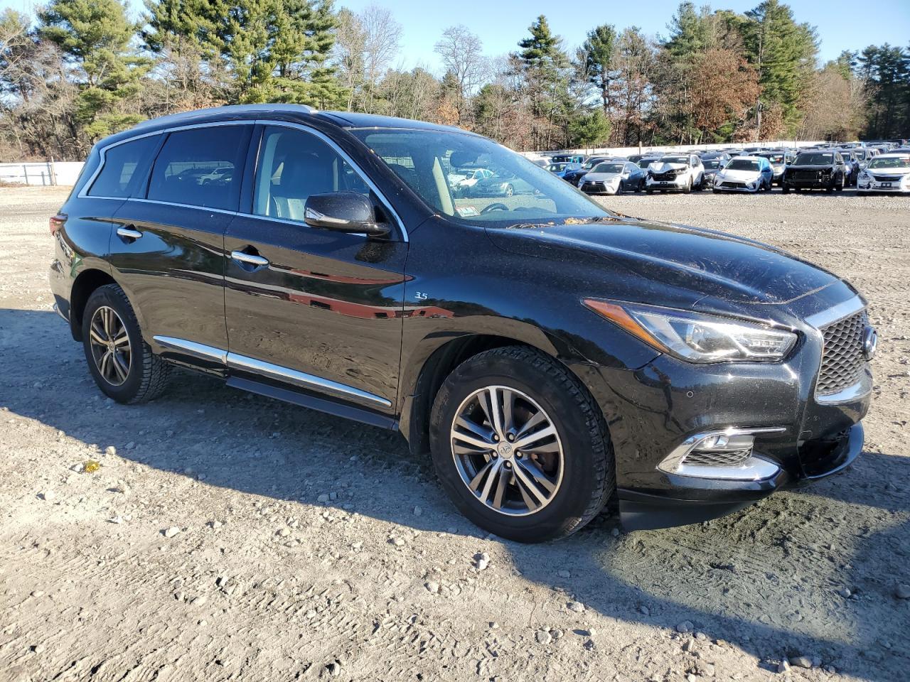 2017 INFINITI QX60 - Image 4