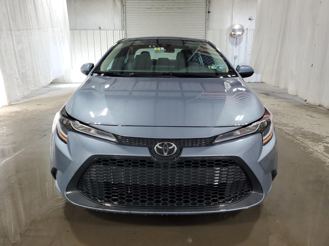 2021 TOYOTA COROLLA LE - Фото 5