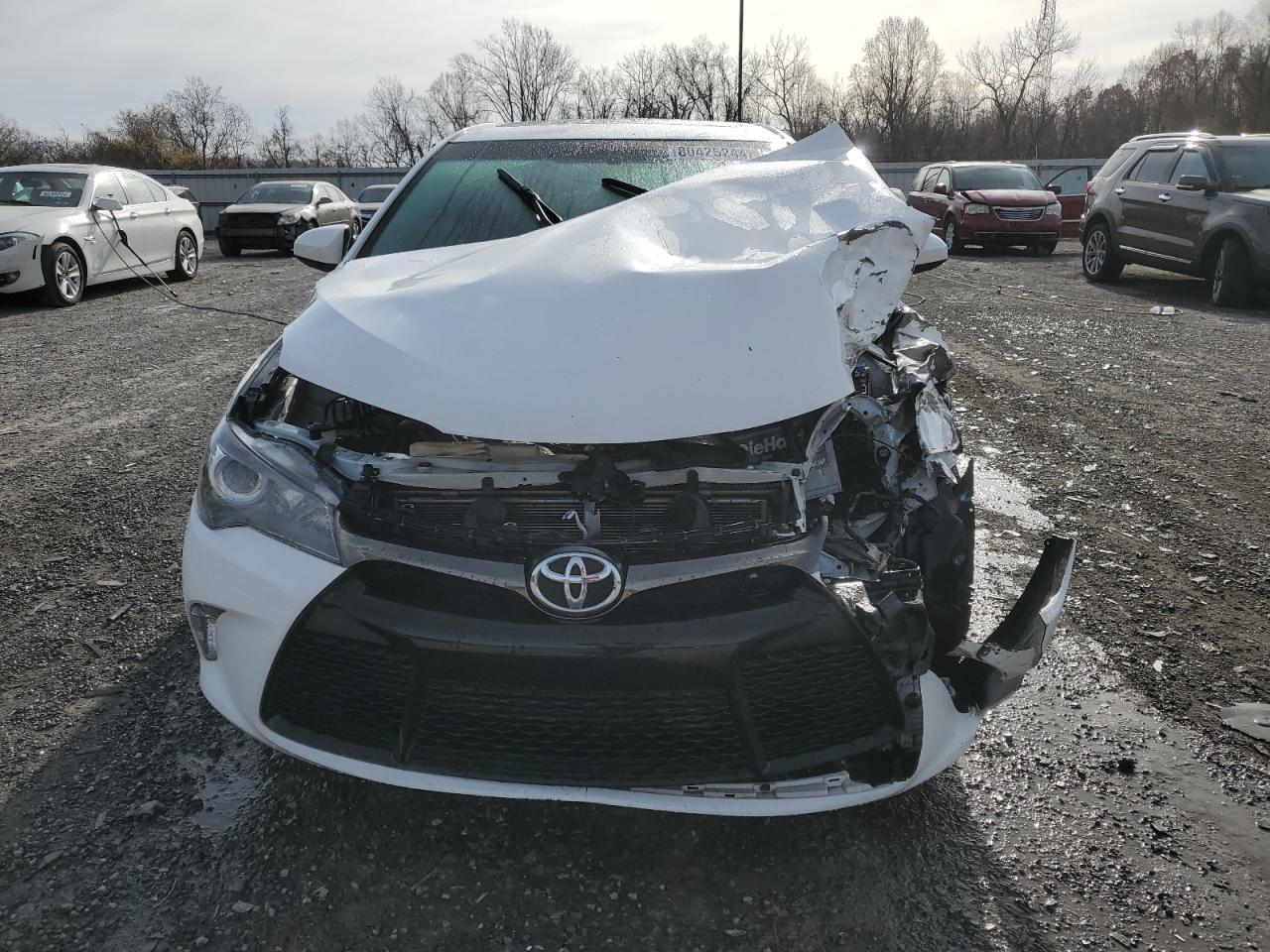 2017 TOYOTA CAMRY LE - Фото 5