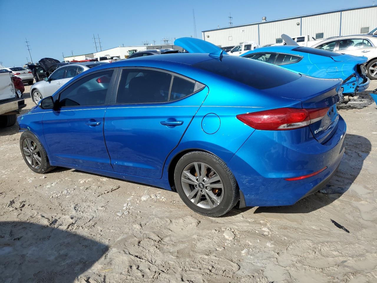 2018 HYUNDAI ELANTRA SE - Фото 2
