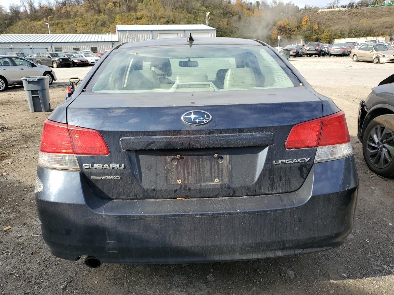 2012 SUBARU LEGACY 2.5 - Image 6