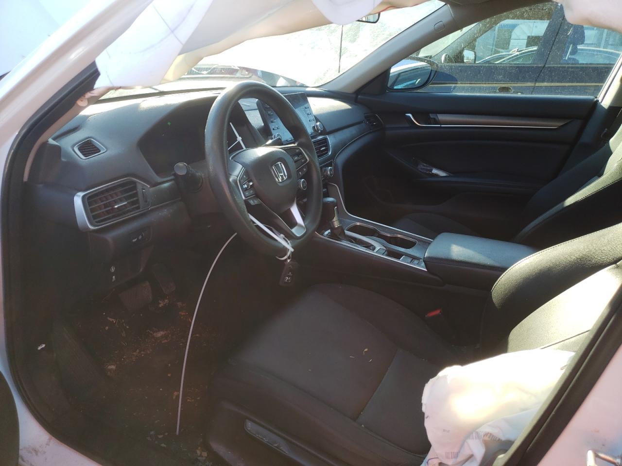 2018 HONDA ACCORD LX - Фото 7