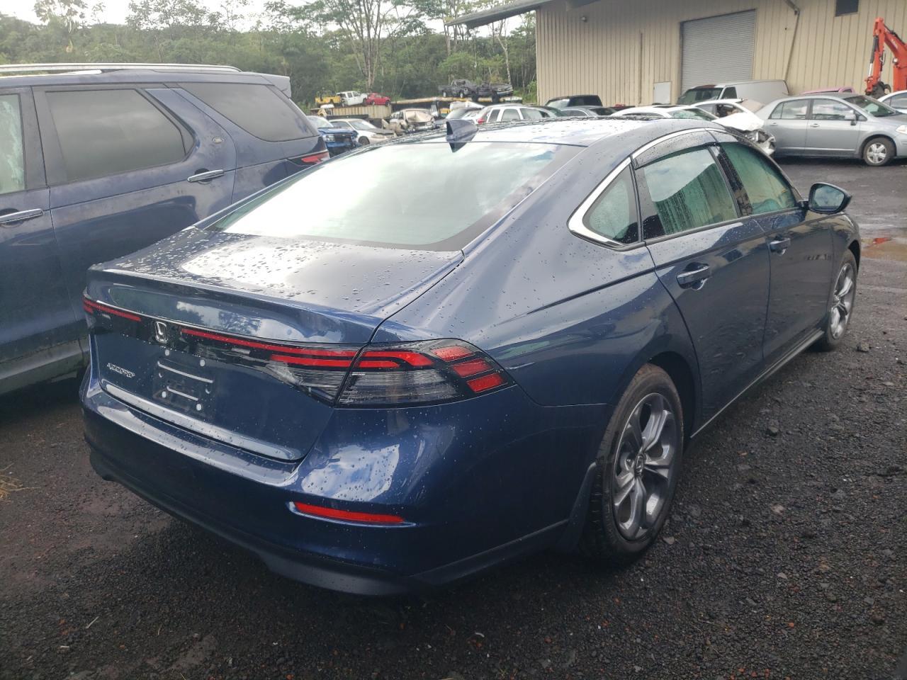 2024 HONDA ACCORD EX - Image 3