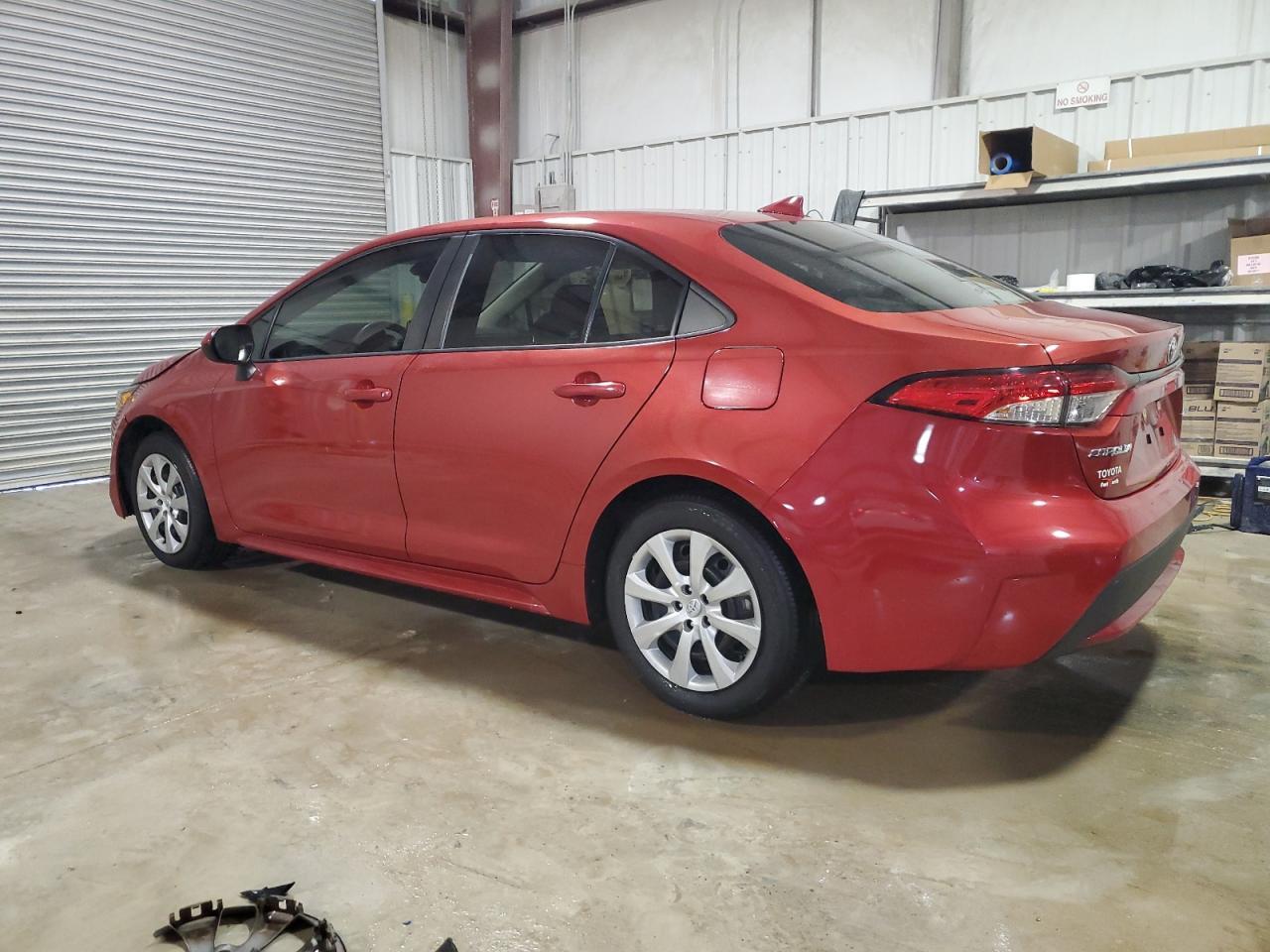 2020 TOYOTA COROLLA LE - Image 2