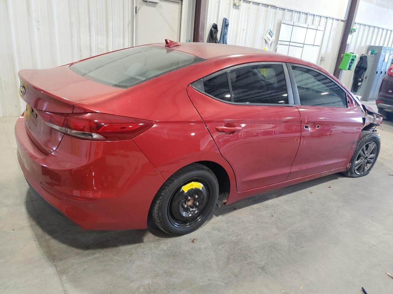 2018 HYUNDAI ELANTRA SE - Image 3