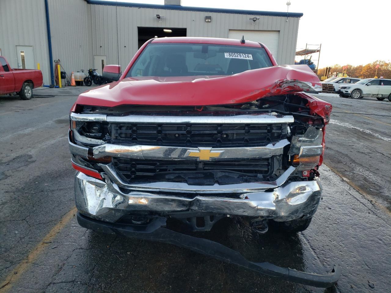 2018 CHEVROLET SILVERADO - Image 5