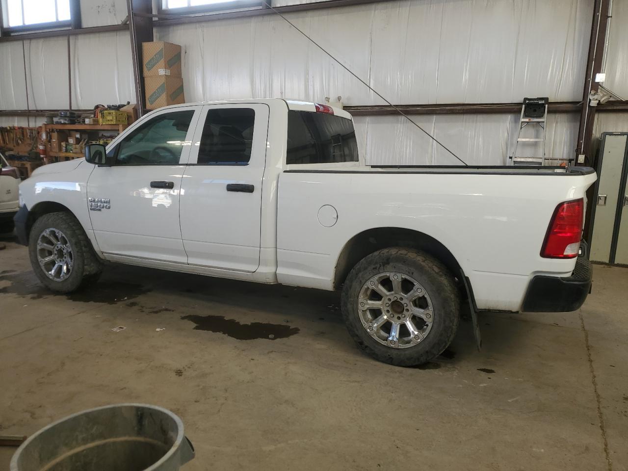 2019 RAM 1500 CLASS - Фото 2