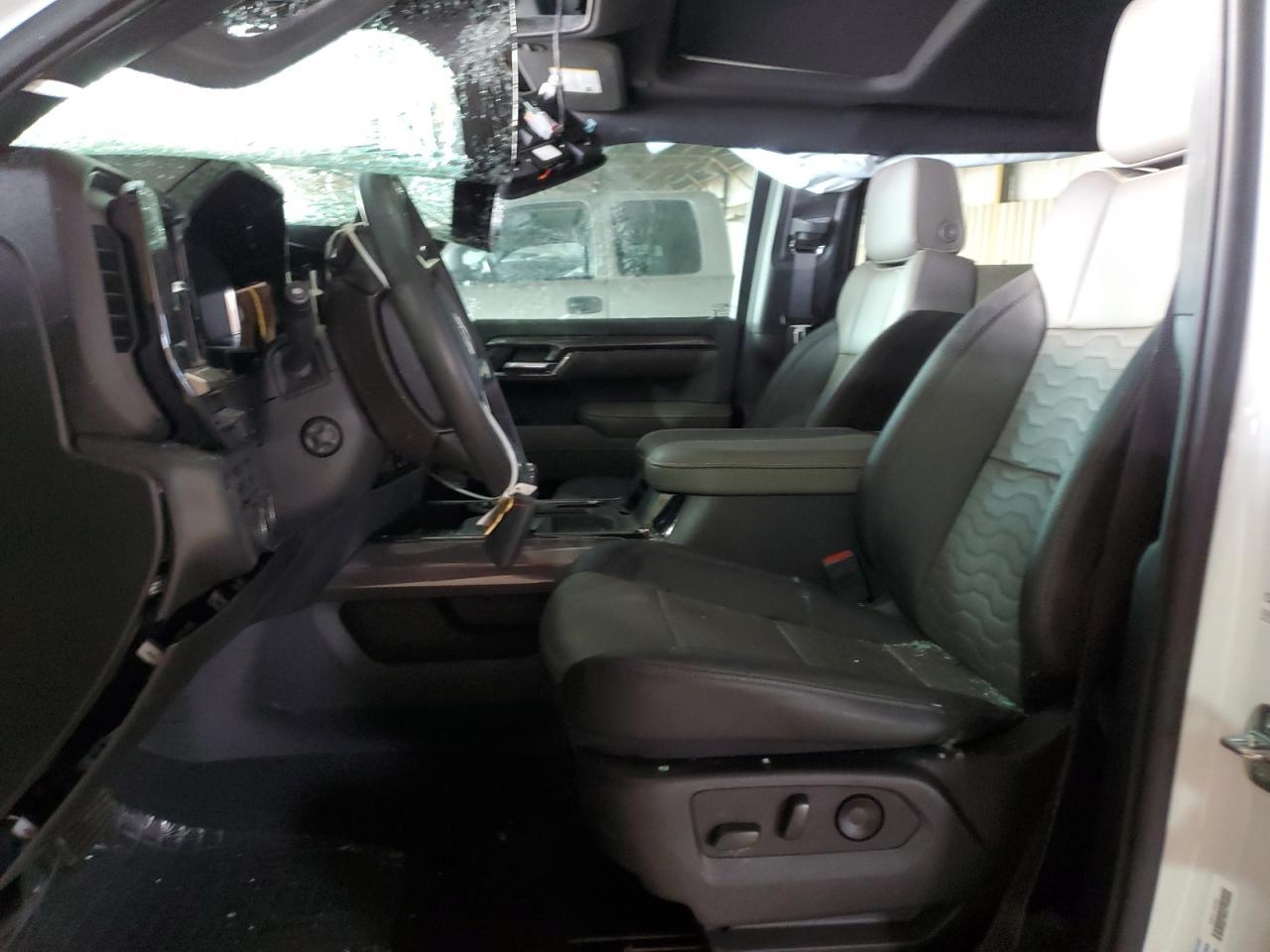 2023 CHEVROLET SILVERADO - Фото 7
